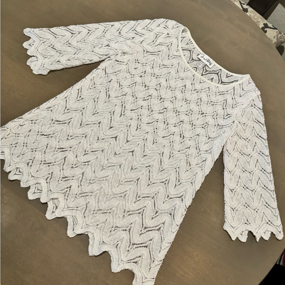 White Lace Zigzag Top